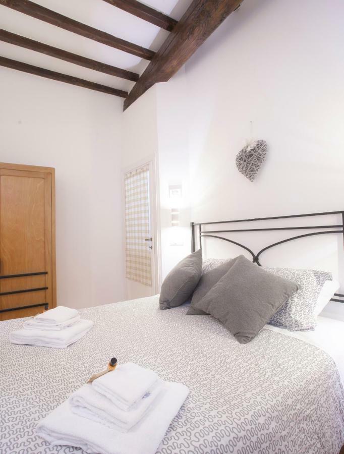Ferienwohnung Casa Magiuli' Navona Rom Exterior foto